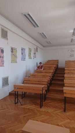 2 gymp d třída 8